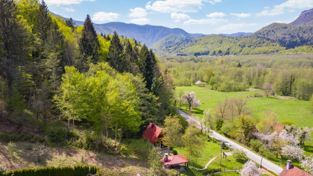 Holiday Home Vesna Brod na Kupi Екстериор снимка