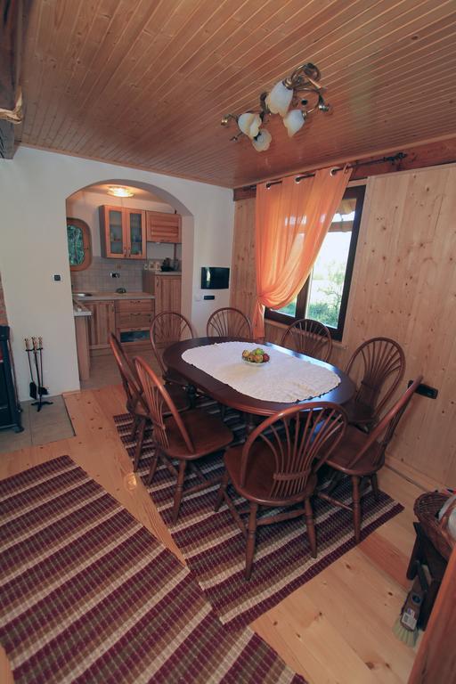 Holiday Home Vesna Brod na Kupi Стая снимка